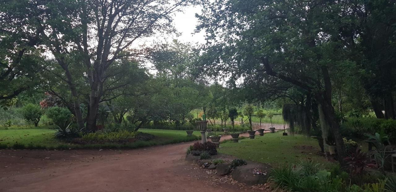 A Farm - Casablanca's Private Cottage,no Loadshedding! * Hazyview