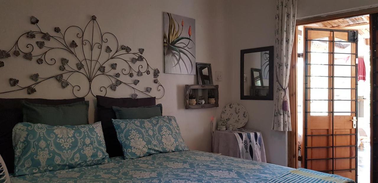 Farm stay A Farm - Casablanca's Private Cottage,no Loadshedding!
